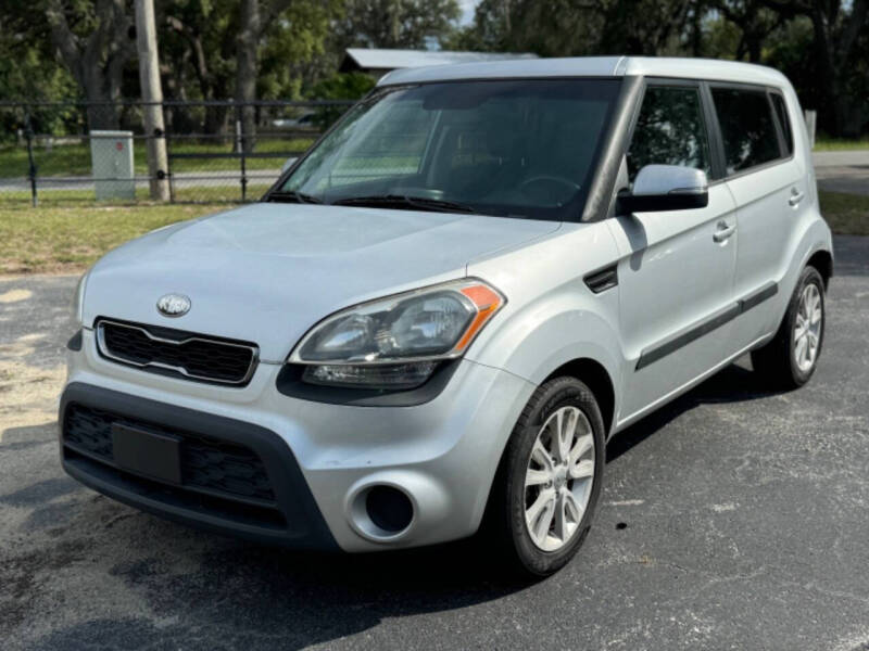 2013 Kia Soul +