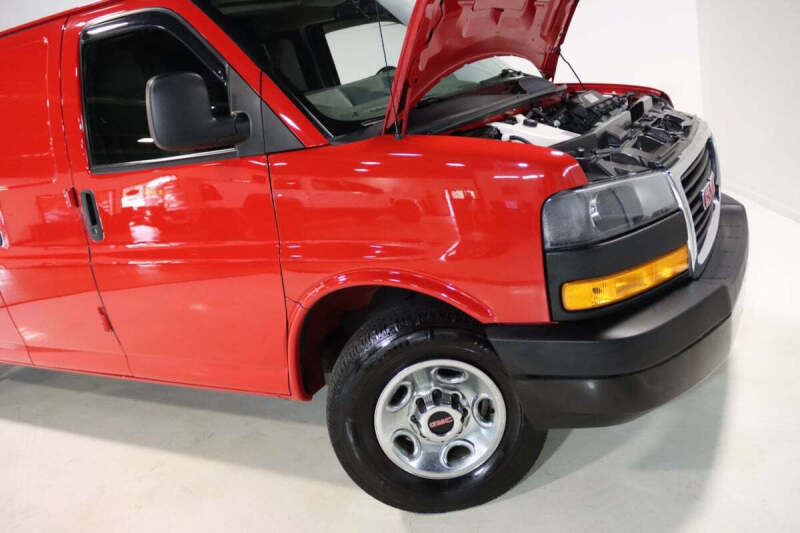 2023 GMC Savana 3500