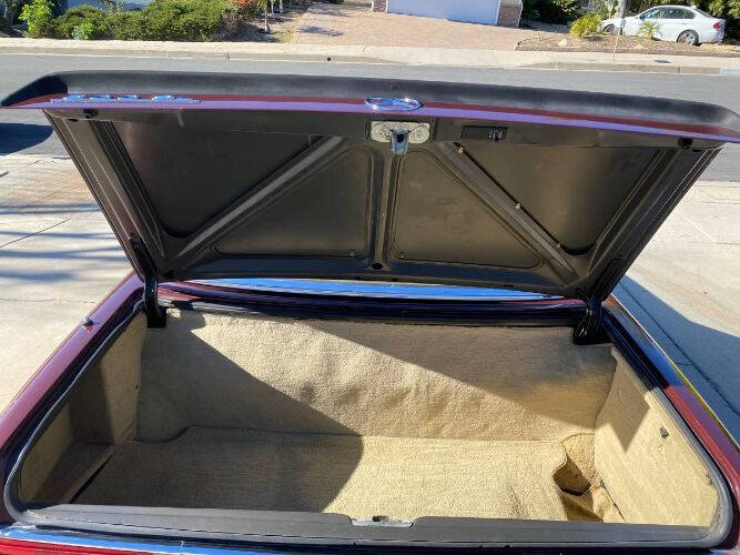 1986 Mercedes-Benz 500-Class