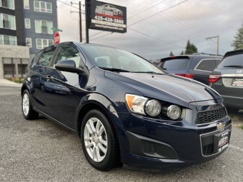 2016 Chevrolet Sonic LT Auto