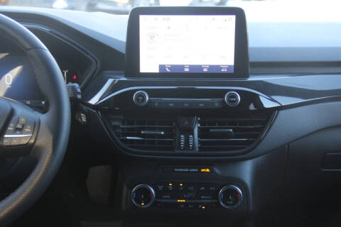 2025 Ford Escape ST-Line Select
