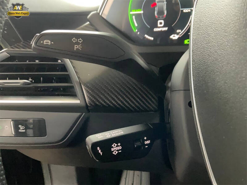 2023 Audi e-tron GT quattro Premium Plus