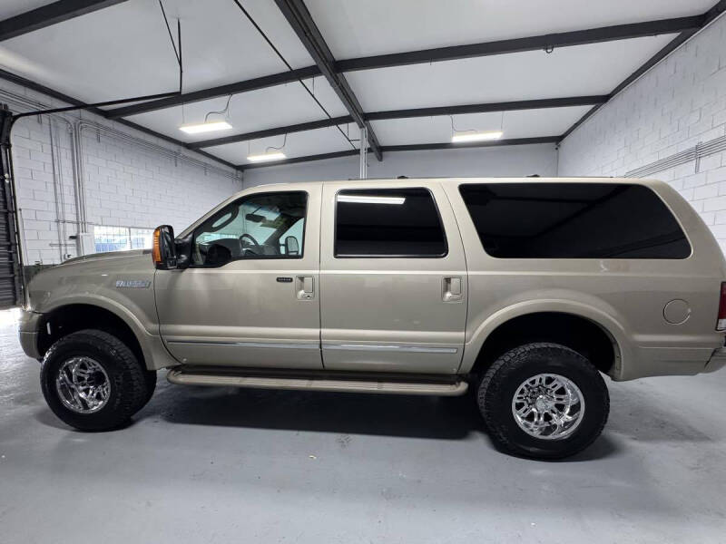 2005 Ford Excursion Limited