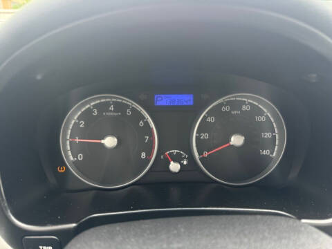 2010 Hyundai Accent Blue