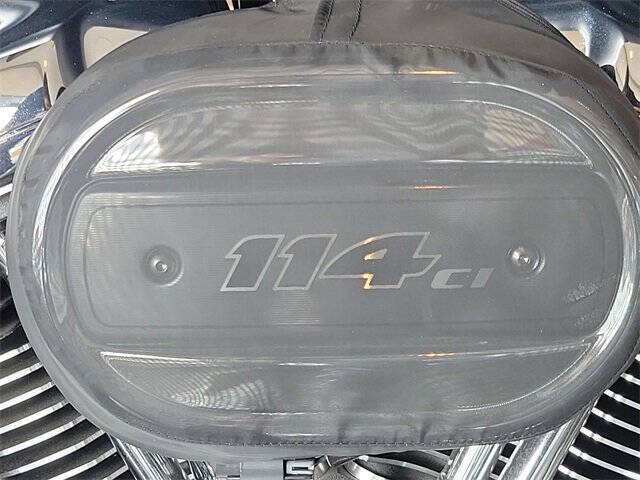 2022 Harley-Davidson Street Glide