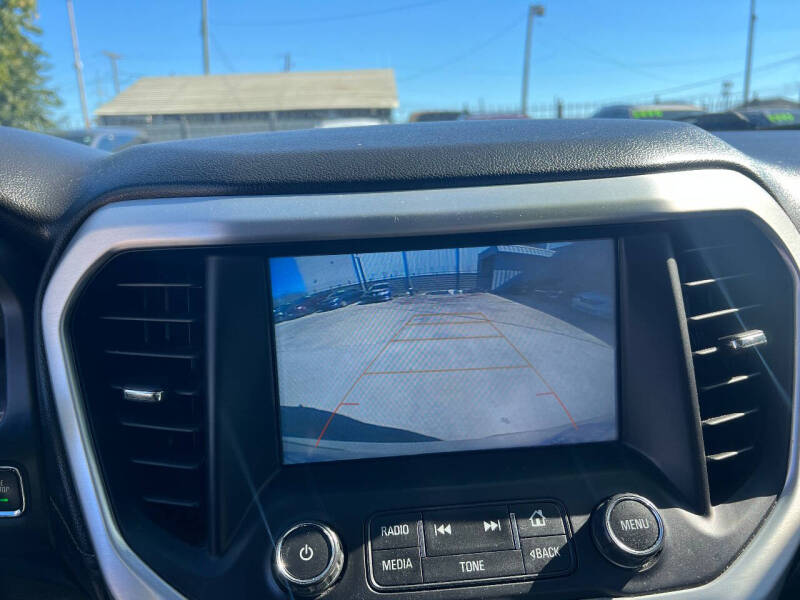 2019 GMC Acadia SLT-1