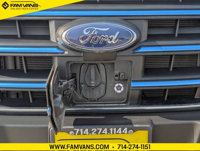 2022 Ford E-Transit
