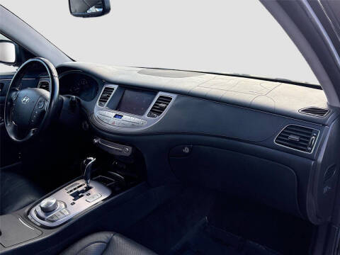 2012 Hyundai Genesis 5.0L