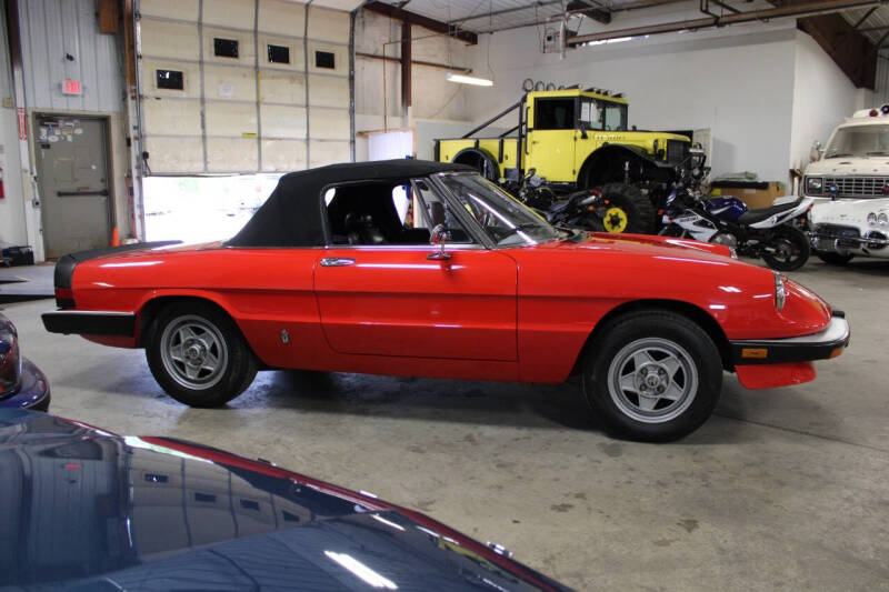 1985 Alfa Romeo Spider Veloce