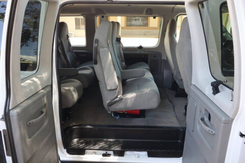 2012 Ford E-Series E-350 SD