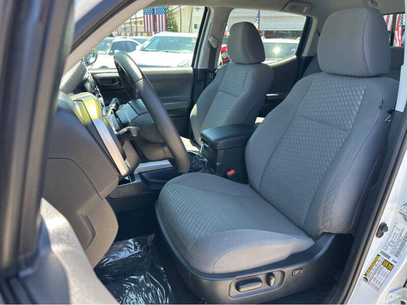 2023 Toyota Tacoma SR5 V6