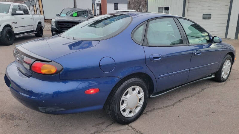 1997 Ford Taurus GL