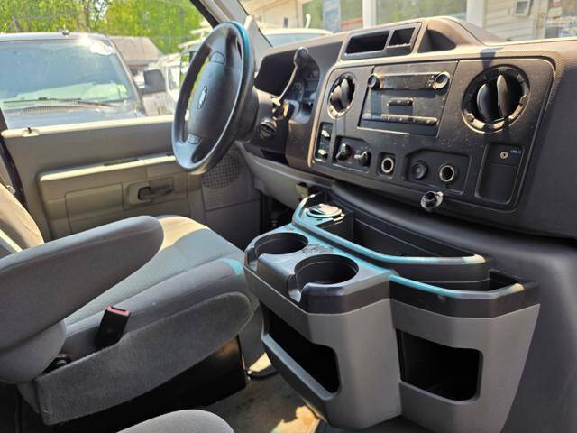 2011 Ford E-Series