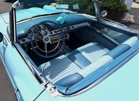 1957 Ford Thunderbird