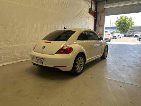 2014 Volkswagen Beetle