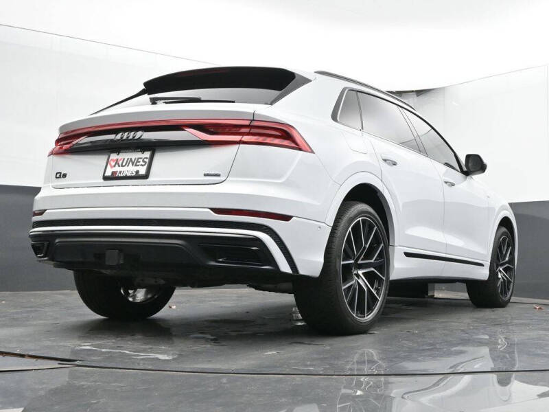 2022 Audi Q8 quattro Premium Plus 55 TFSI