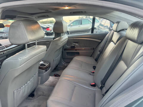 2002 BMW 7 Series 745i