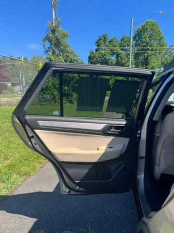 2017 Subaru Outback 2.5i Premium