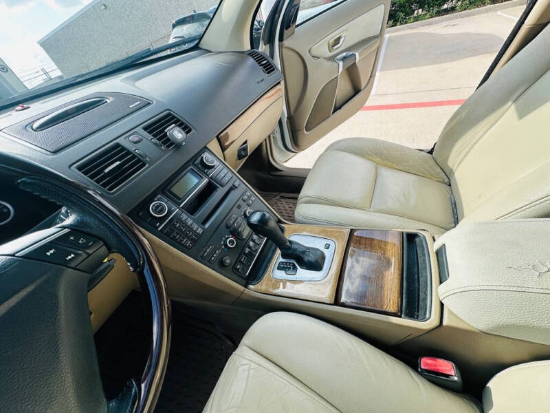 2011 Volvo XC90 3.2