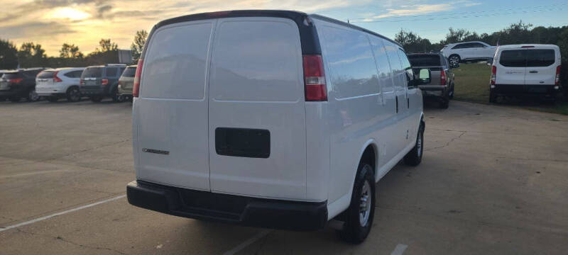 2010 Chevrolet Express 2500