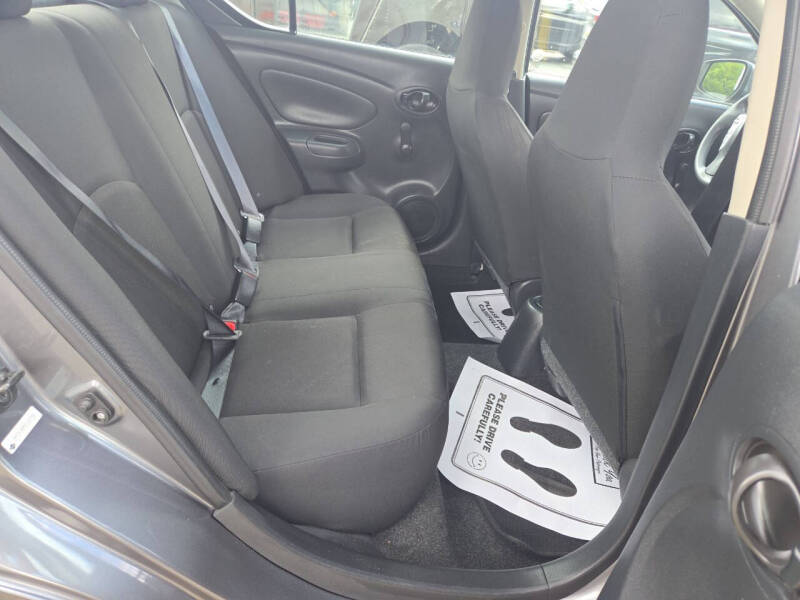 2016 Nissan Versa 1.6 S Plus