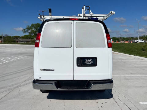 2019 Chevrolet Express 2500