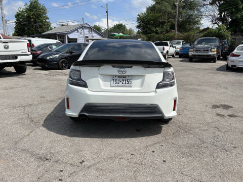 2015 Scion tC