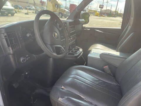 2013 Chevrolet Express 2500