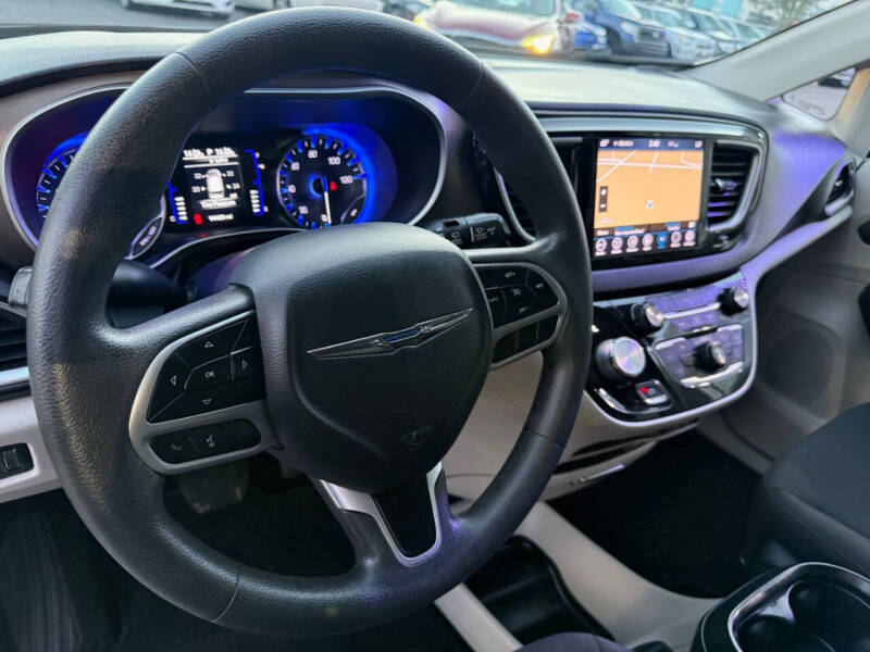 2018 Chrysler Pacifica Touring Plus