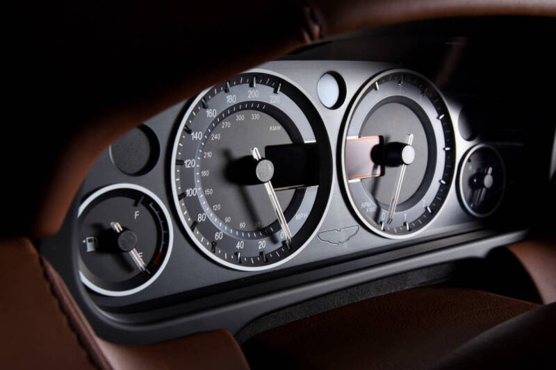 2017 Aston Martin V12 Vantage S Roadster