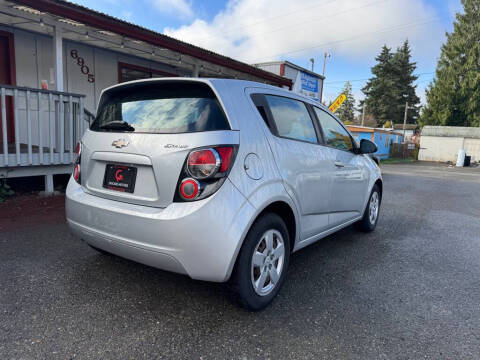 2013 Chevrolet Sonic LS Auto