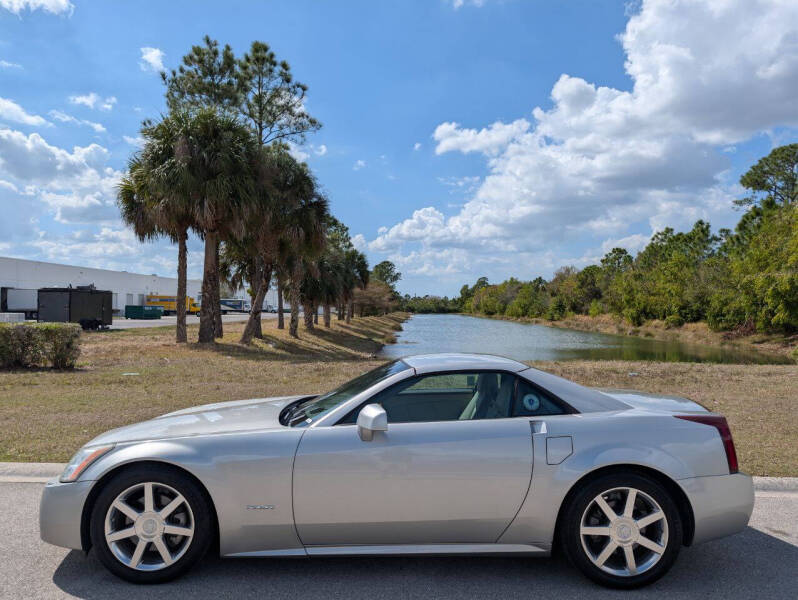 2005 Cadillac XLR