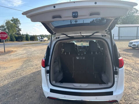 2017 Chrysler Pacifica Touring Plus