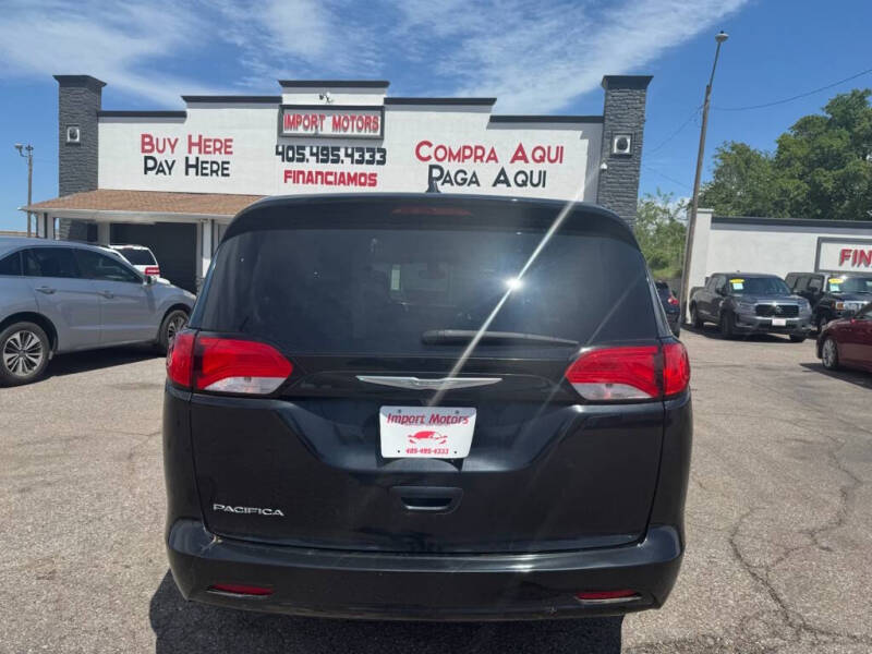 2017 Chrysler Pacifica LX
