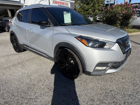 2020 Nissan Kicks SR