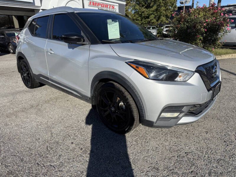 2020 Nissan Kicks SR