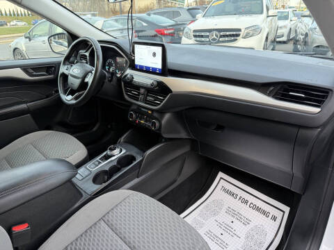 2022 Ford Escape SE