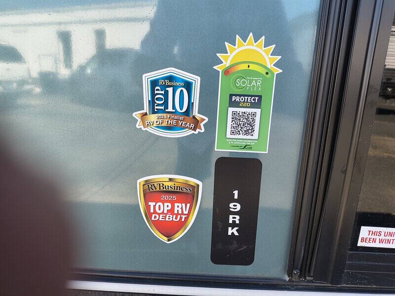 2026 Keystone RV REIGN 19RK