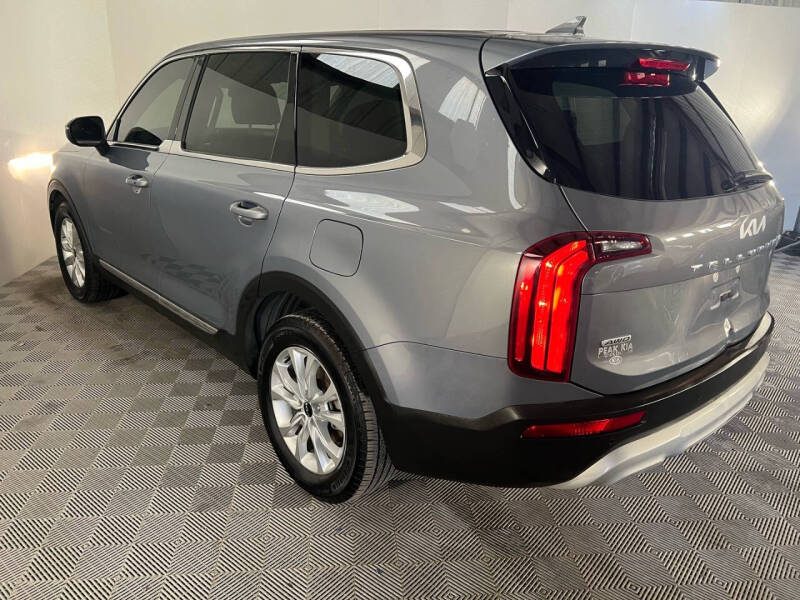 2022 Kia Telluride LX
