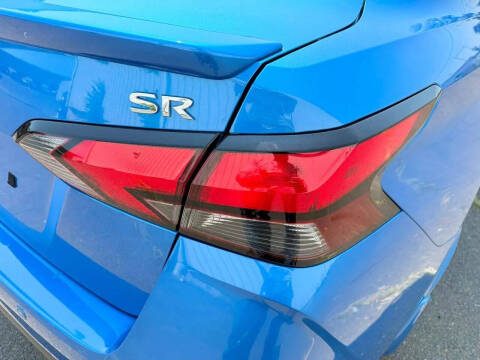 2022 Nissan Versa SR