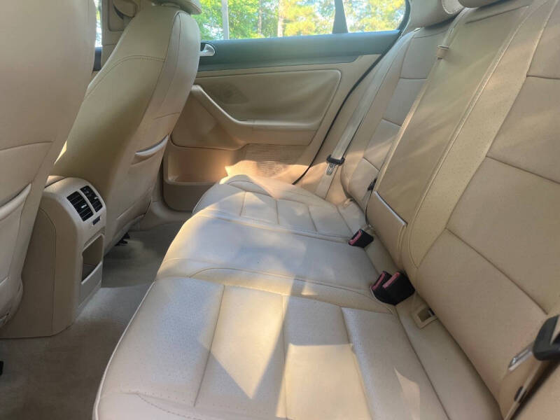 2009 Volkswagen Jetta SEL