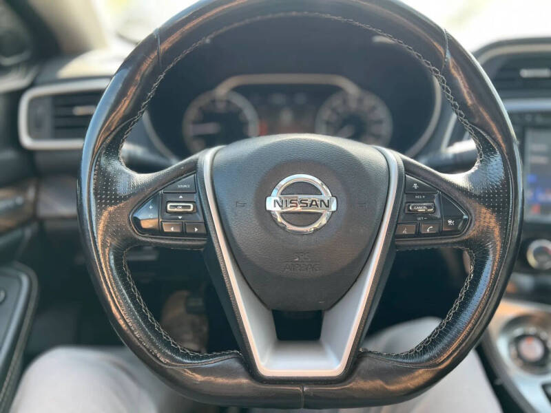2016 Nissan Maxima Platinum
