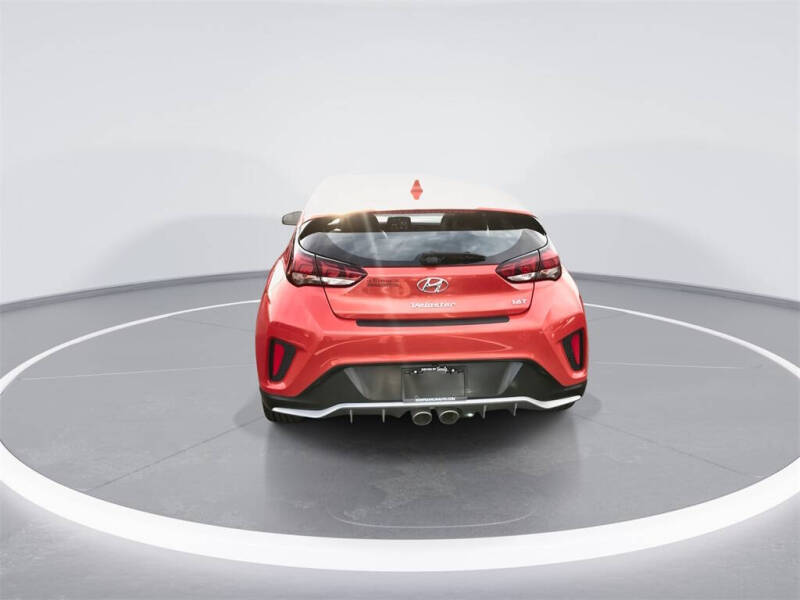 2019 Hyundai Veloster