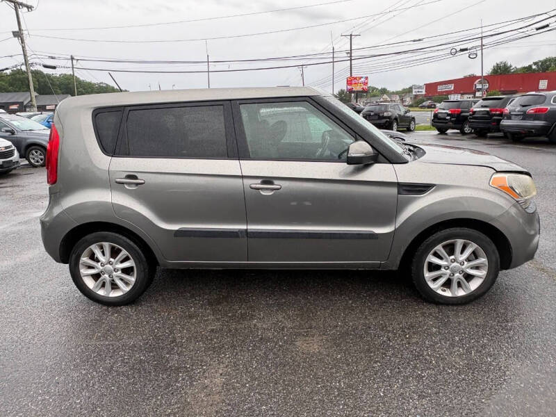 2012 Kia Soul +