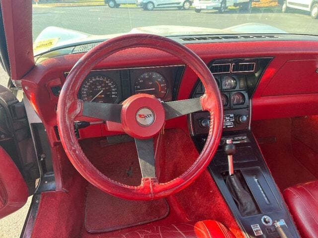 1982 Chevrolet Corvette 35