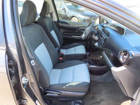 2015 Toyota Prius c Three