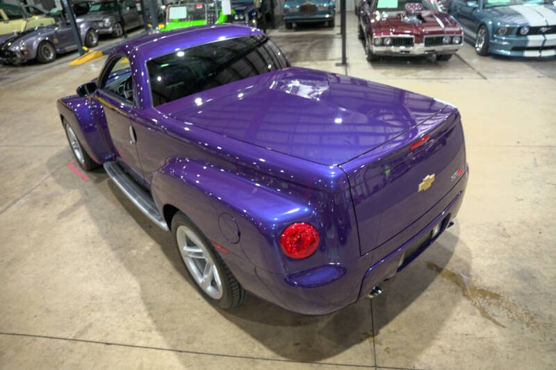 2004 Chevrolet SSR LS