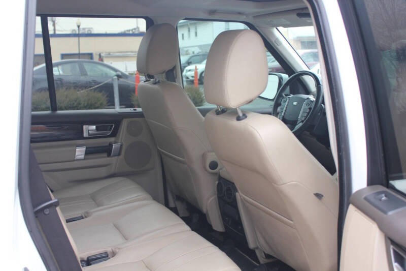 2016 Land Rover LR4 HSE