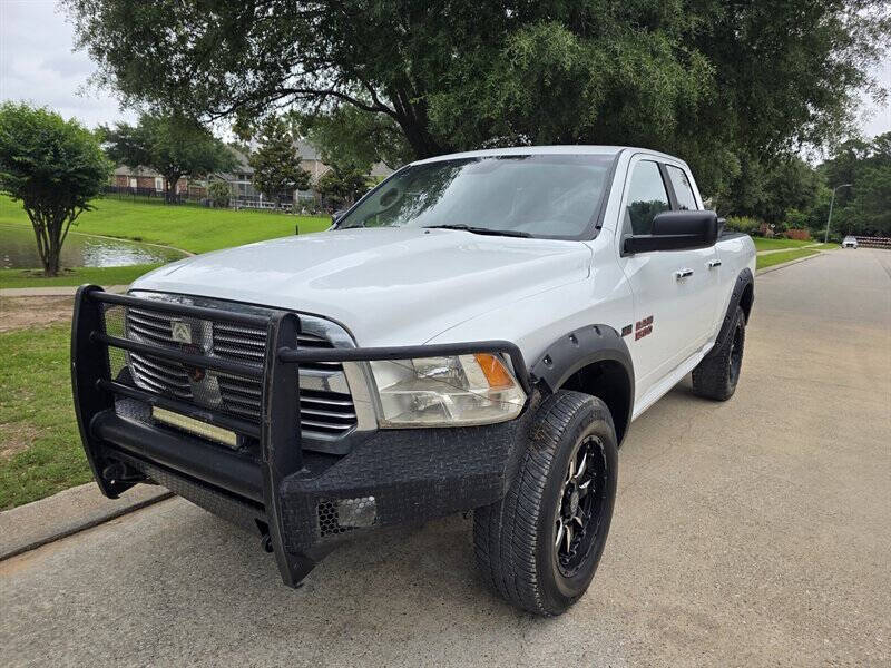 White 2016 Ram 1500 Lone Star 4x4 Lone Star 4dr Quad Cab 6.3 ft. SB Pickup 1