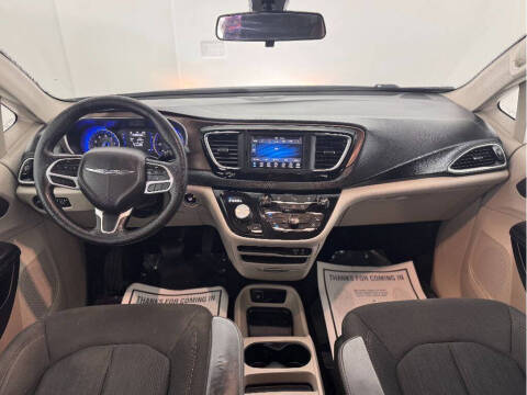 2019 Chrysler Pacifica LX